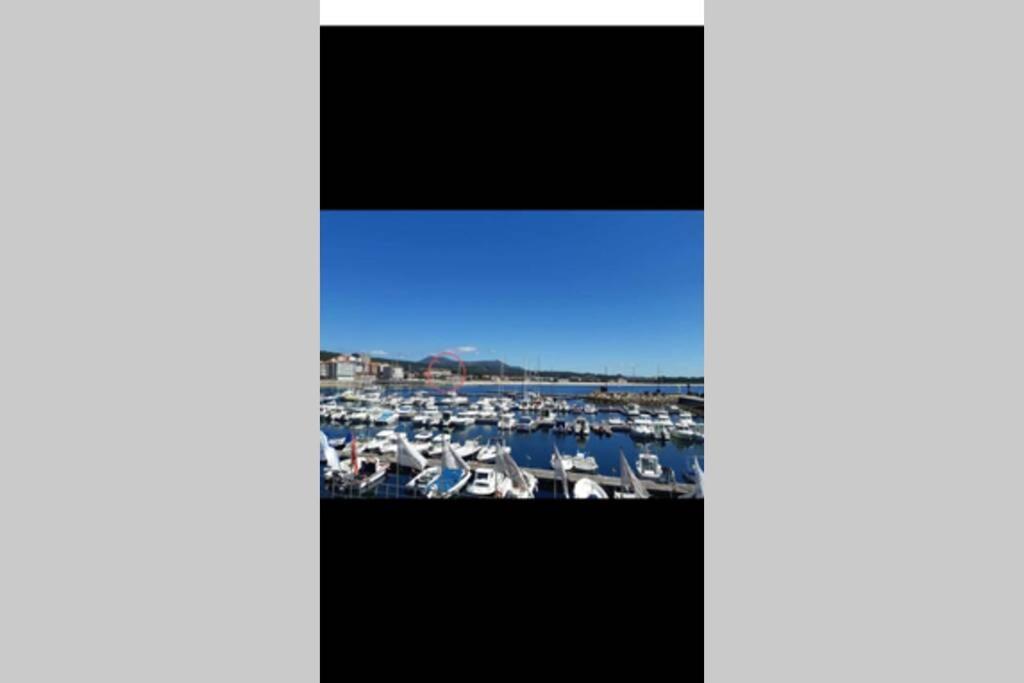 Apartamento En Ribeira A Pie De Playa Exterior photo